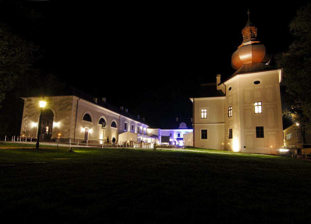 Chateau Appony Exterior photo